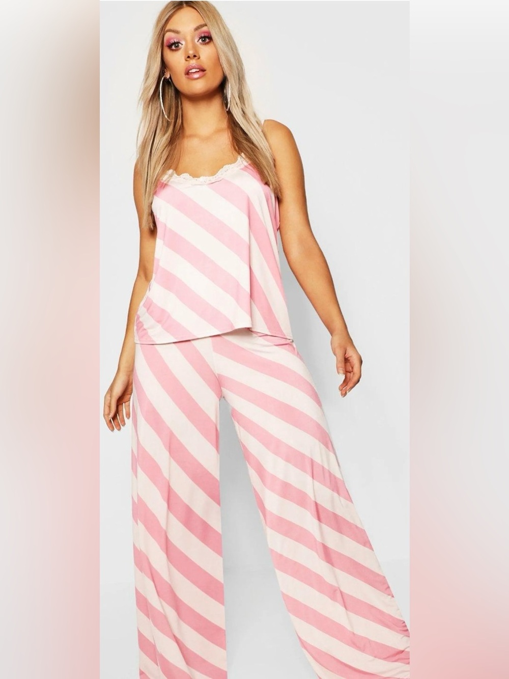 🦄 NWT Boohoo Pink Candy Cane Stripe Lace-Trim Cami and Wide Leg Pajama Set 🦄